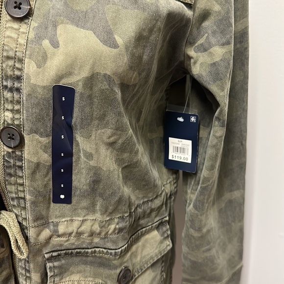 Lucky Brand Camo Jacket - Picture 5 of 12